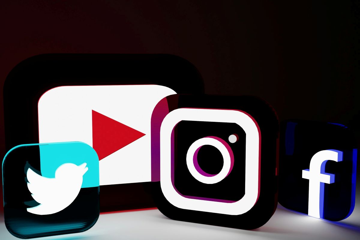 Social Media Fundraising for Nonprofits: How to Bring Supporters Back to Your Website